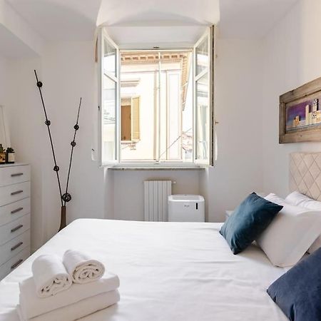 Casa Regina 3, Nel Centro Di Alba! Apartment ภายนอก รูปภาพ